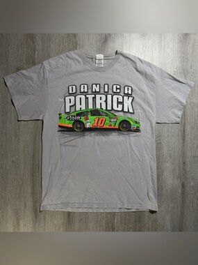 Danica Patrick #10 GoDaddy NASCAR Stewart-Haas Racing T-Shirt Large Racing